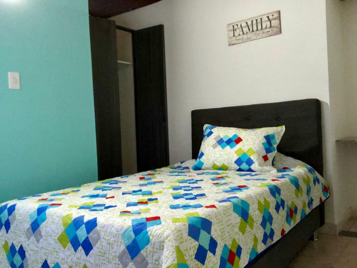 Aloha Hostel بوغوتا المظهر الخارجي الصورة