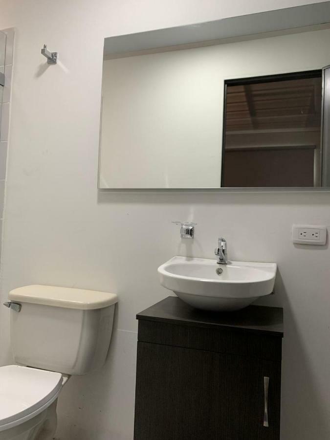 Aloha Hostel بوغوتا المظهر الخارجي الصورة